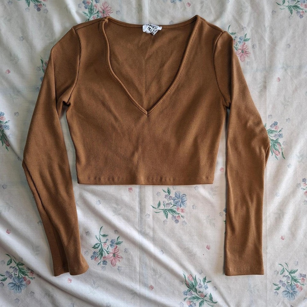 Princess Polly ribbed V-neck long sleeve crop top